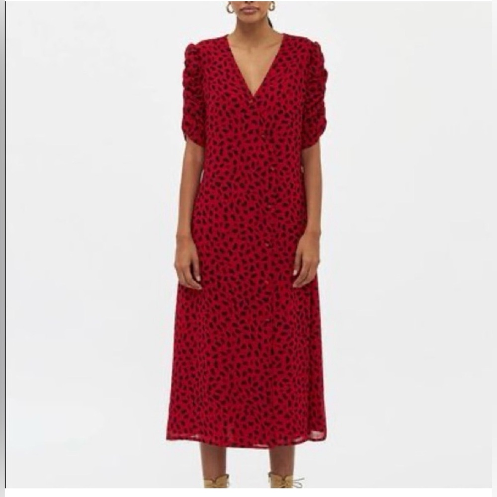 Chic Red and Black Patterned Midi Dress